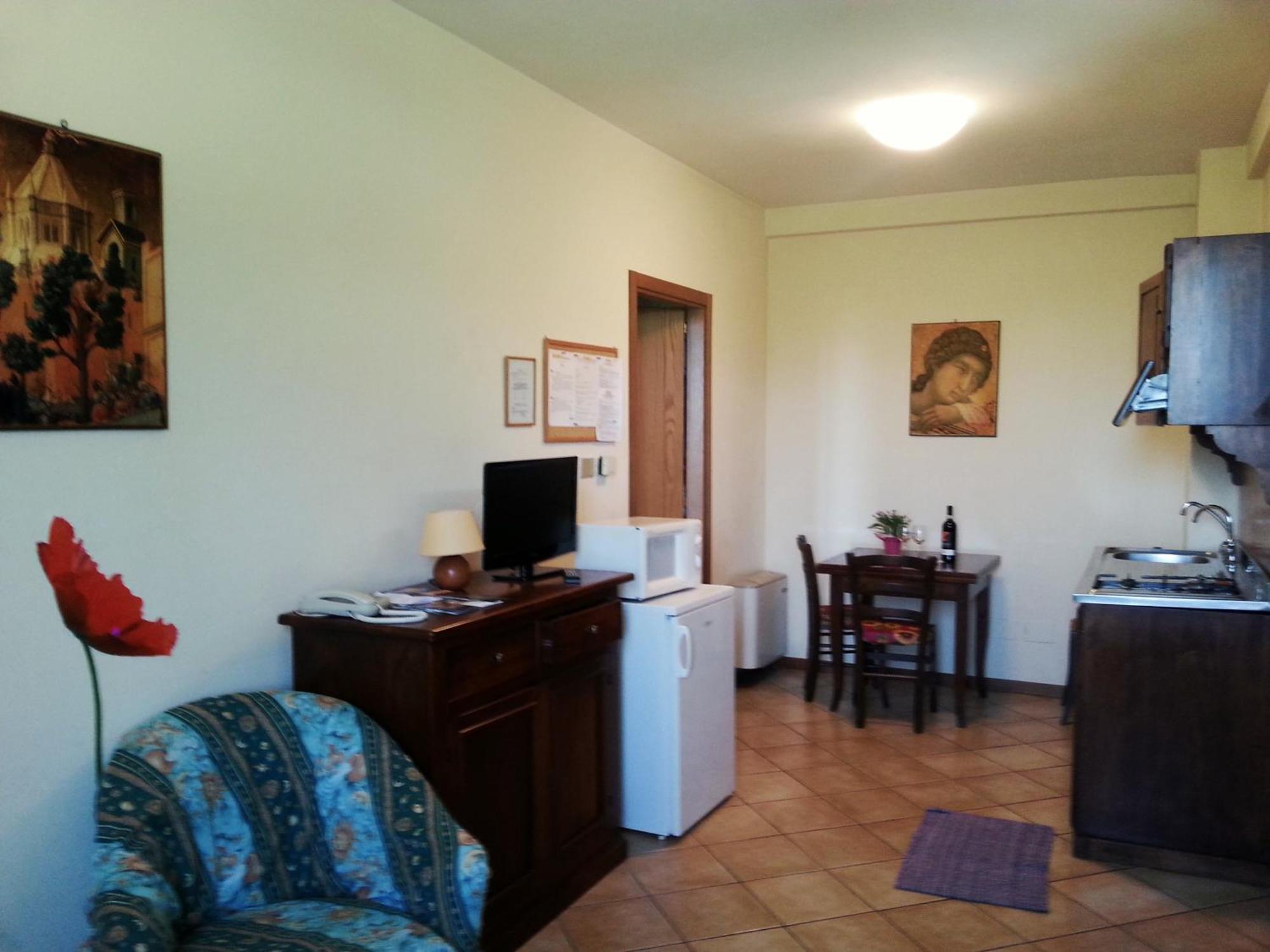 Residence Le Meridiane Siena Phòng bức ảnh