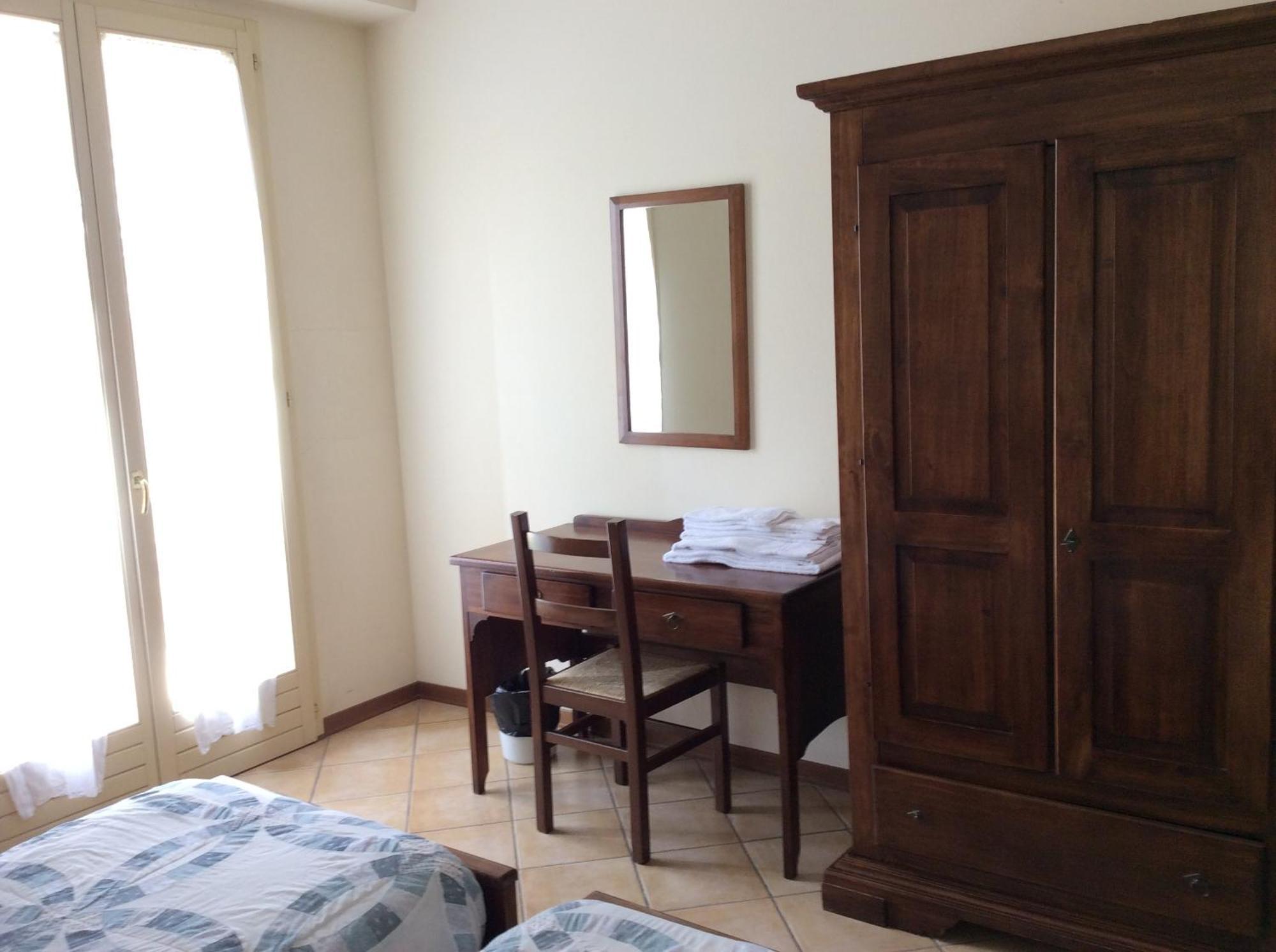 Residence Le Meridiane Siena Phòng bức ảnh